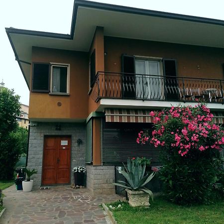 Casa Vacanze Mari, Paratico Exteriér fotografie